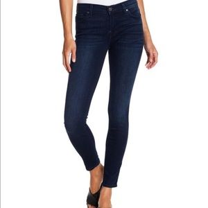7 For All Mankind Gwenevere Dark Wash Skinny Jeans Size 26